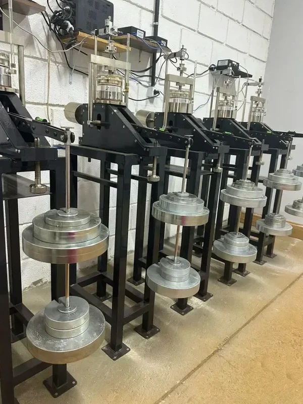 Illustrative image of Oedometer consolidation test in Baton Rouge
